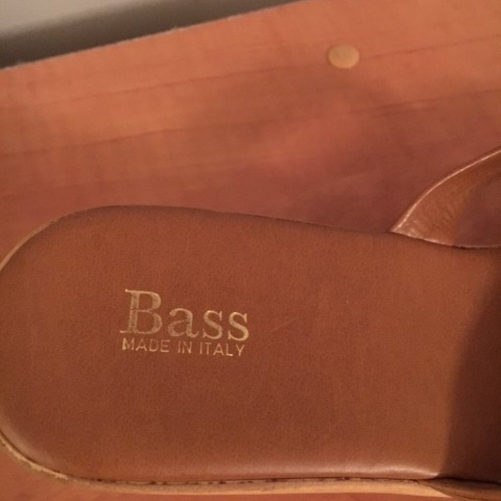 Shoes - Picture 2 of 3
